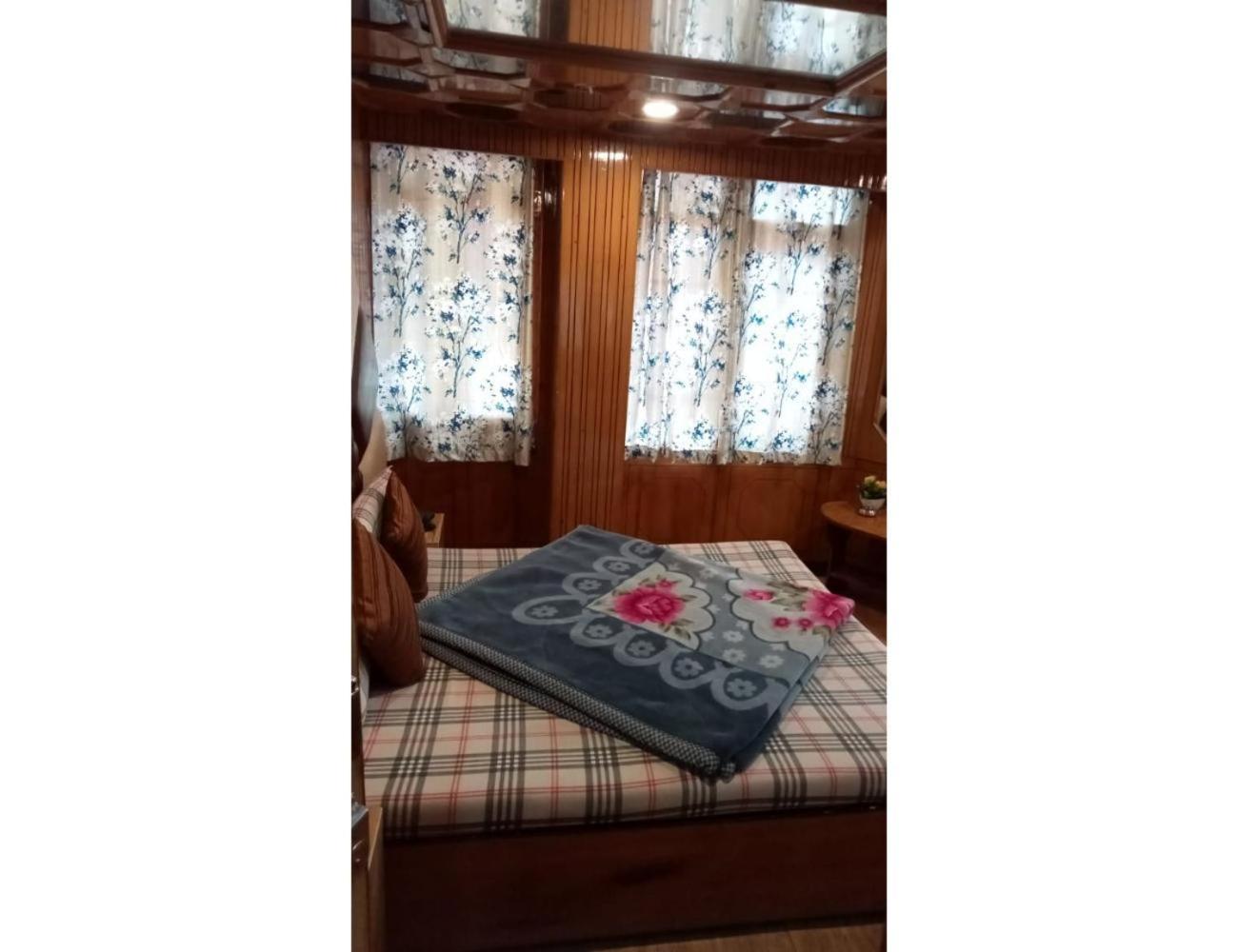 Hotel Doegar, Шимла Екстериор снимка
