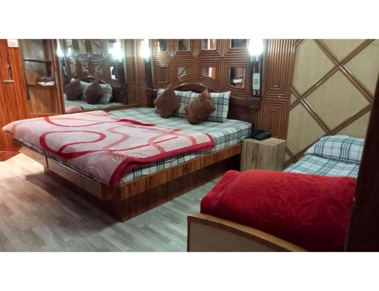Hotel Doegar, Шимла Екстериор снимка